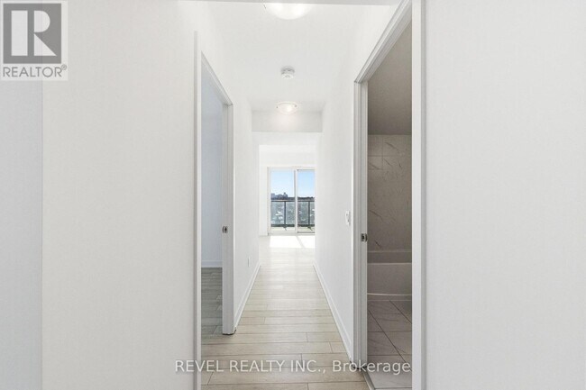 Photo du bâtiment - 1480 Bayly St