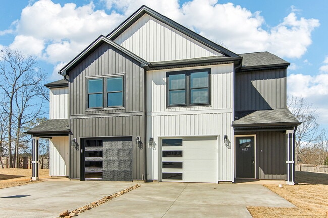 Building Photo - 5040 Aspen Spg Wy