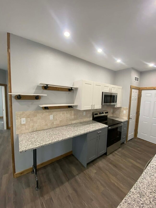 Foto del edificio - 731 S Taylor St