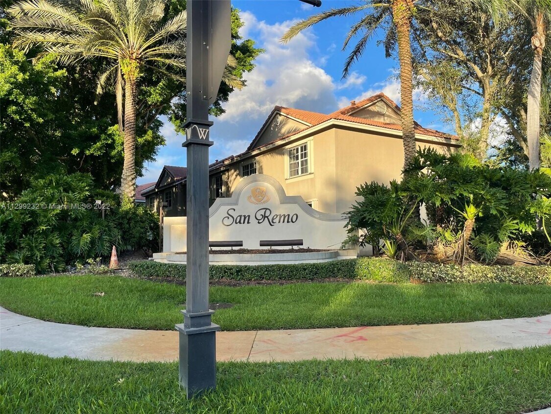 820 Sorrento Dr 820 Weston Fl 33326 Room for Rent in Weston, FL