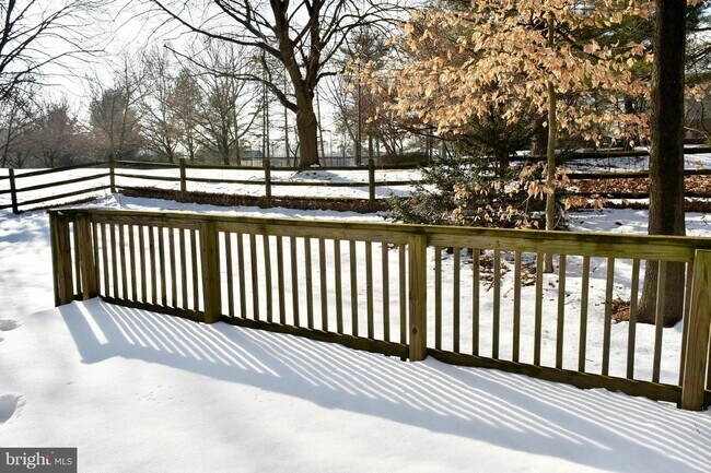 Foto del edificio - 7104 Banjo Ct