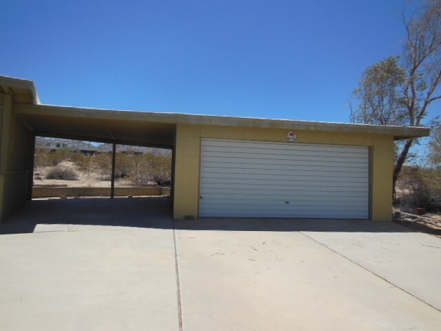 Foto del edificio - Mid Century Cutie on 2.5 Acres