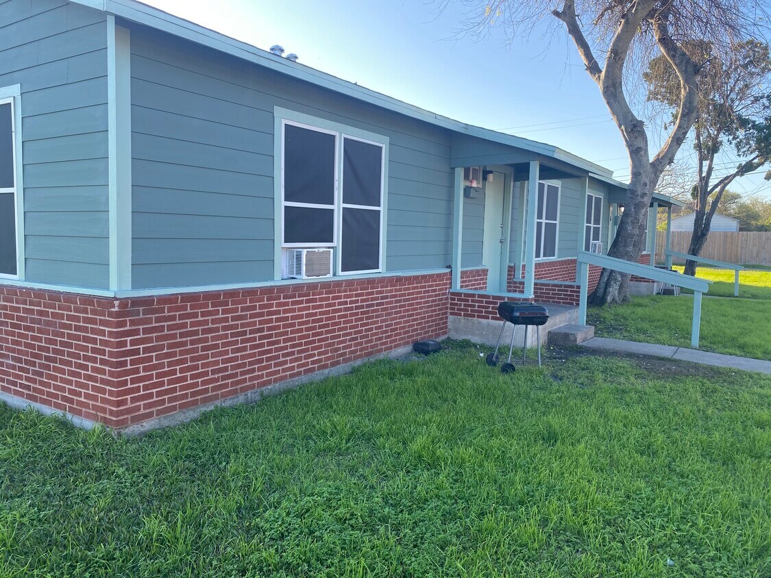 Foto principal - 2611 Fig St