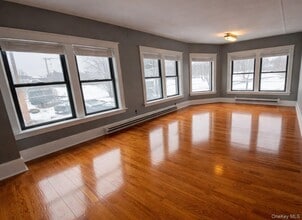 Building Photo - 2 Raymond Ave