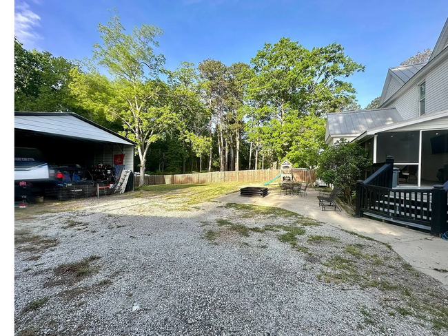 Foto del edificio - **Charming Small-Town Home Near Clark's Hi...