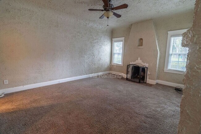 Foto del edificio - 1428 Picardy Dr