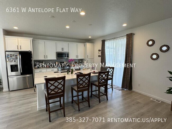 Photo - 6361 W Antelope Flt Wy House