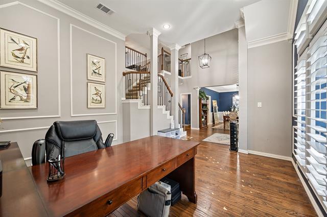 Foto del edificio - 1093 Woodbriar Dr