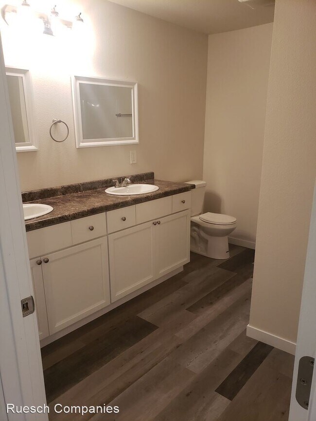 Foto del edificio - 3 br, 1.5 bath House - 3065 Barrington Place
