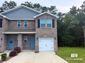 Building Photo - 6677 Spaniel Dr