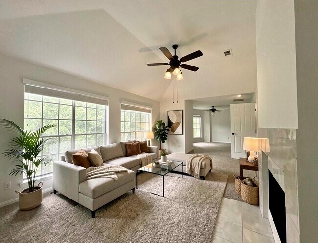 Foto del edificio - 24914 Aughton Ct
