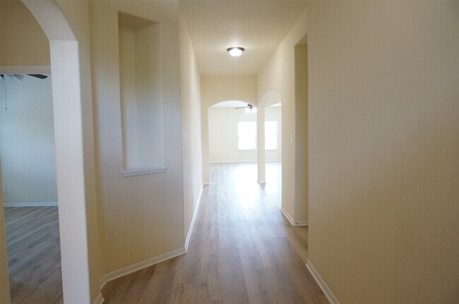 Foto del edificio - 2622 Whitetip Ct