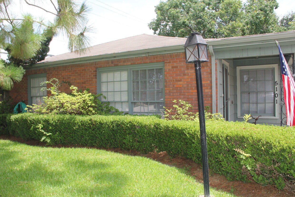 Foto principal - 5101 Beech St