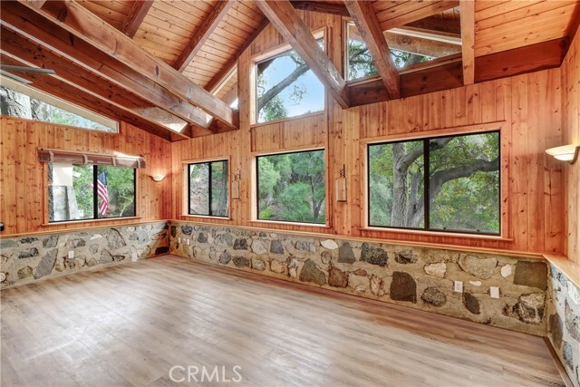 Foto principal - 4931 Webb Canyon Rd