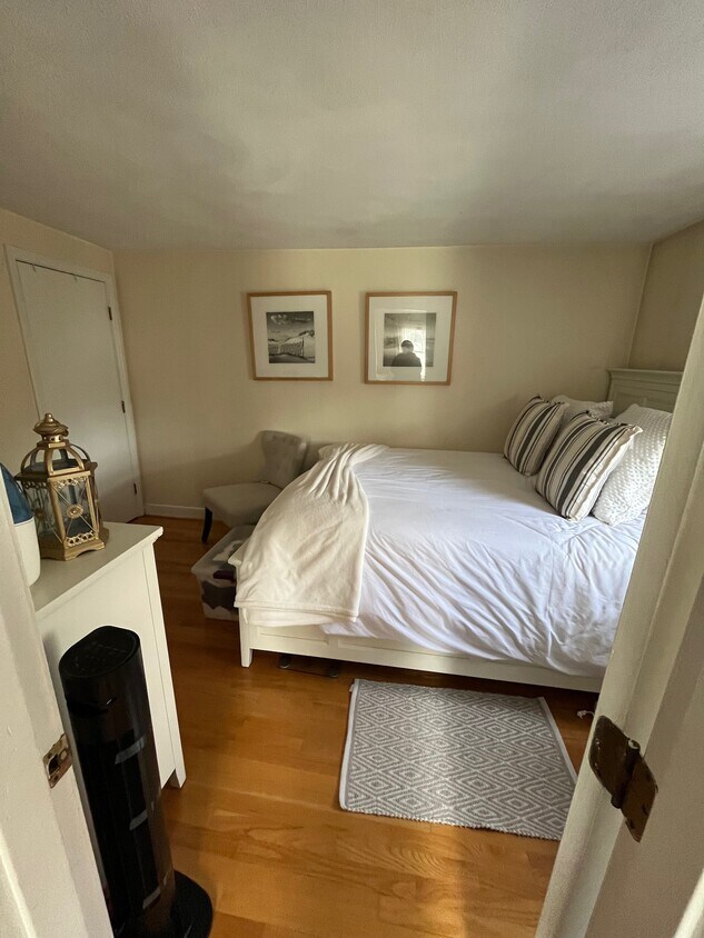 Foto principal - 123 Hibbert St