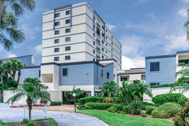 Foto del edificio - 700 Golden Beach Blvd