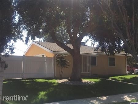 Foto principal - 13120 Leach St