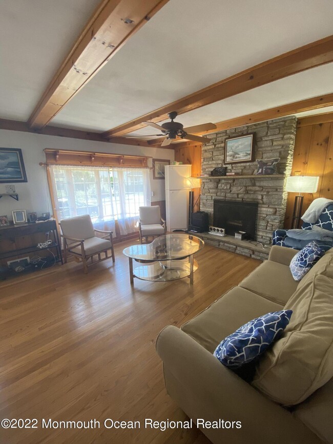 Building Photo - 7 Cambell Ct