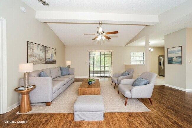 Foto del edificio - 10871 Copper Creek Ct