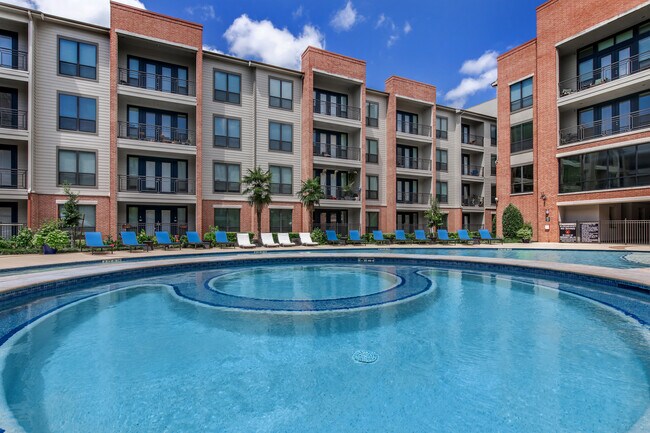 Piscina 1 Jacuzzi - San Antigua Apts