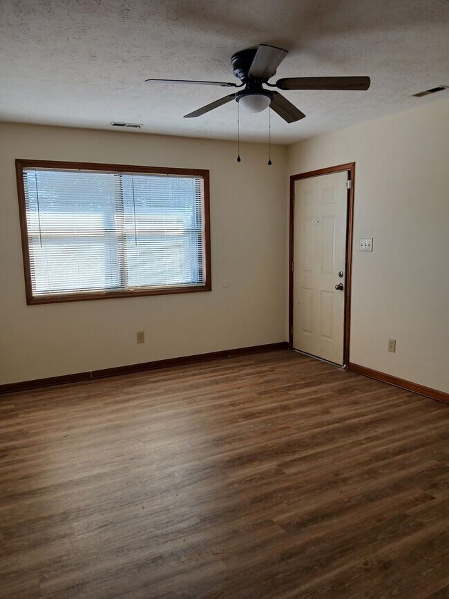 Building Photo - Timberlake  Apartments!  Hope Mills!