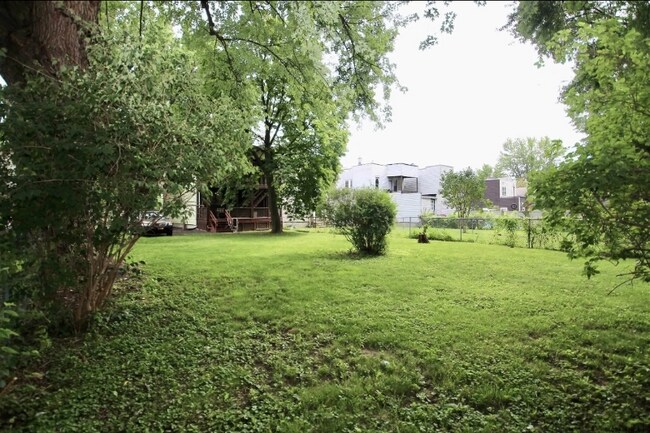 Foto del edificio - 530 3rd St