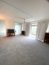 Building Photo - 1519 Nuuanu Ave