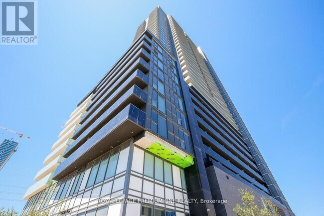 Building Photo - 7895 Jane St
