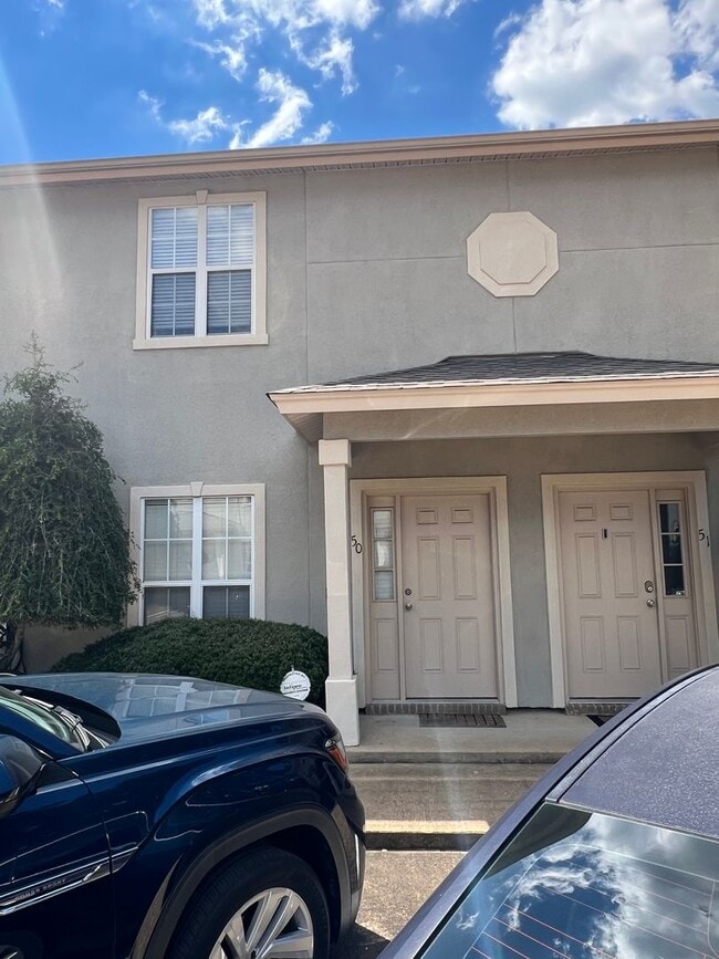 Photo - 2109 Harris Dr House