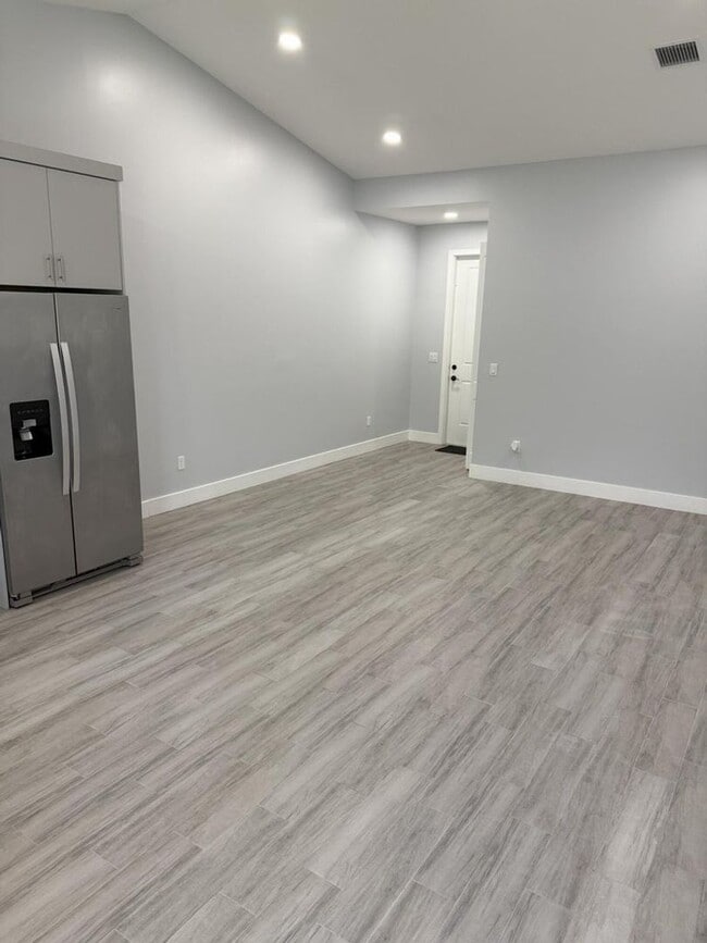 Foto del edificio - 4323 Barbridge Rd
