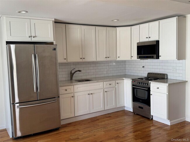 Foto del edificio - 505 S Main St