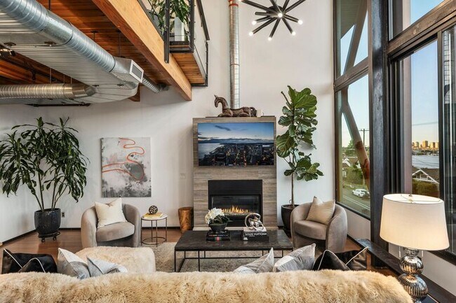 Foto del edificio - 1707 D Dexter Ave N