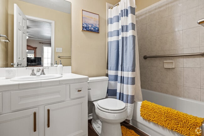 1BR, 1BA - 510SF - Bathroom - Northwood Luxury Apartments & Corporate Suite