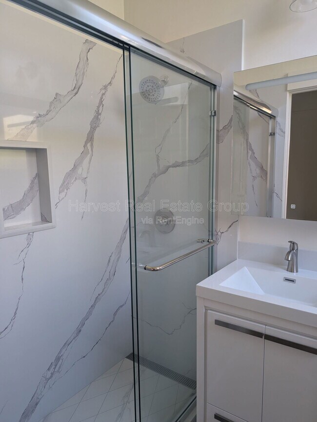 Foto del edificio - 1704 10th Ave