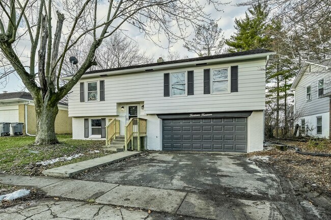 Foto del edificio - Check out this beautiful and spacious home.  Located in Irvington with access to Warren Twp schools.