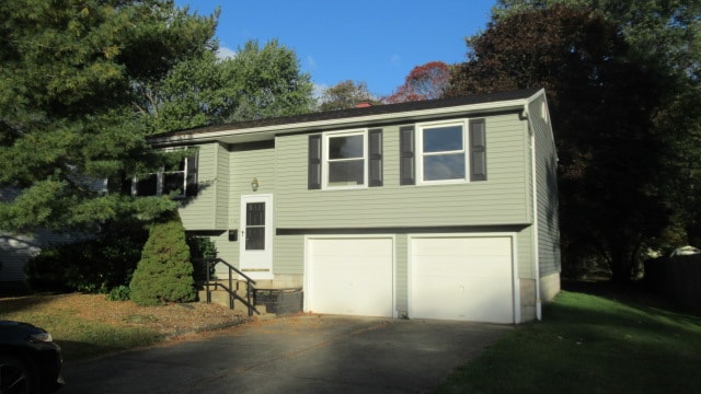 Building Photo - 310 Trumbull Dr