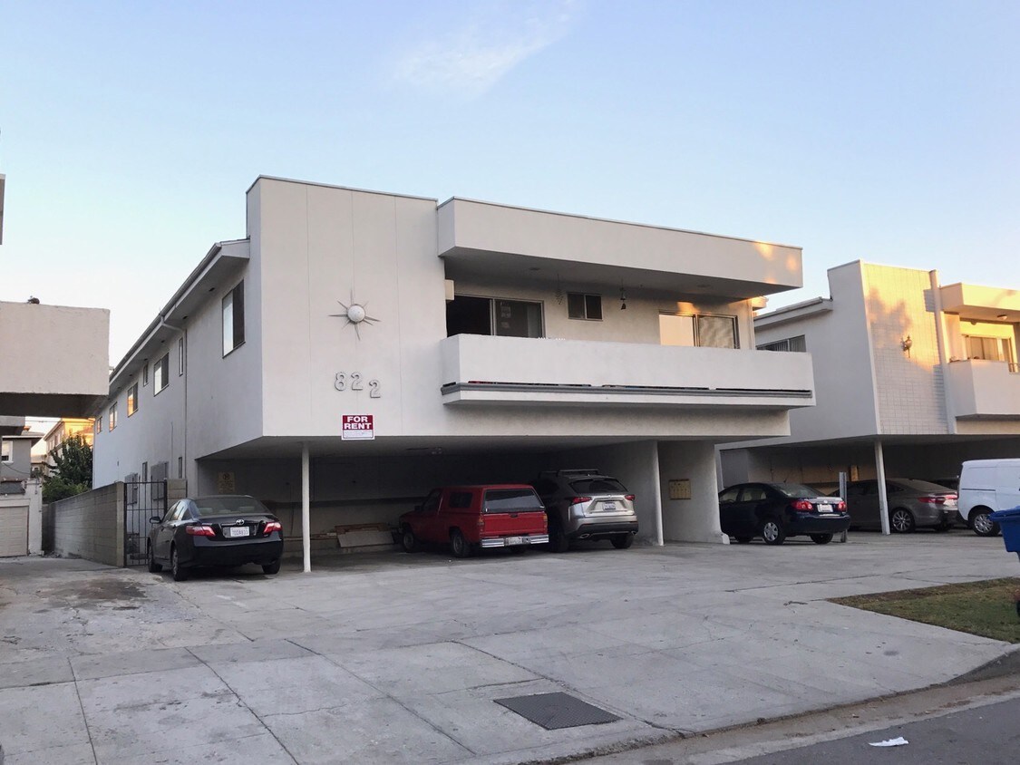 Foto principal - 822 Shenandoah St