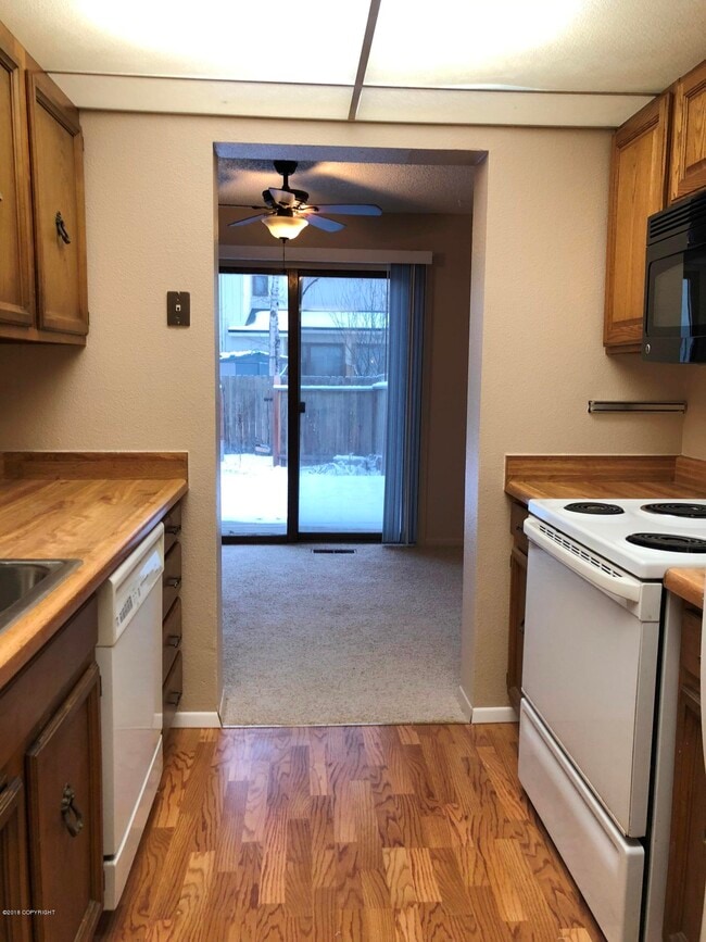 Building Photo - 3232 Eastgate Pl