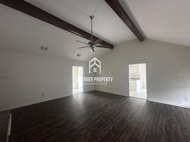 Foto del edificio - 2322 Bartlett Oaks Dr