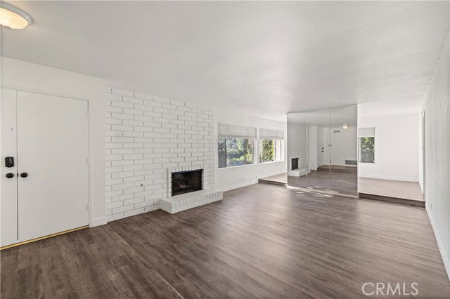 Foto del edificio - 3950 Daguerre Ave