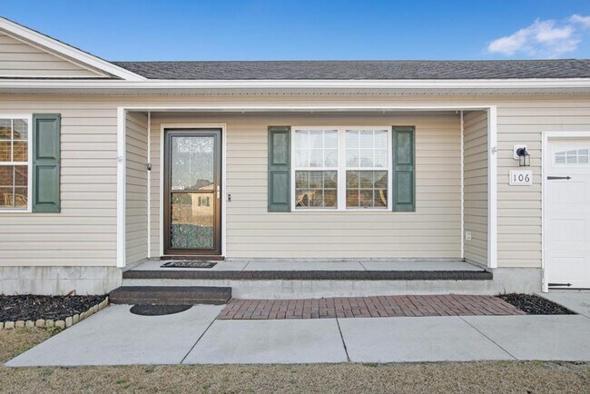 Foto del edificio - Adorable Richlands Home!