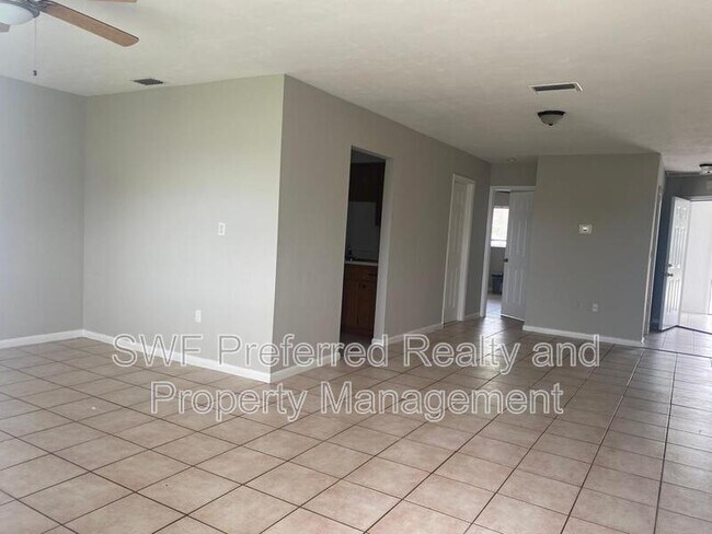 Foto del edificio - 1418 SE 8th Terrace