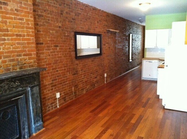 exposed brick - 353 7th St