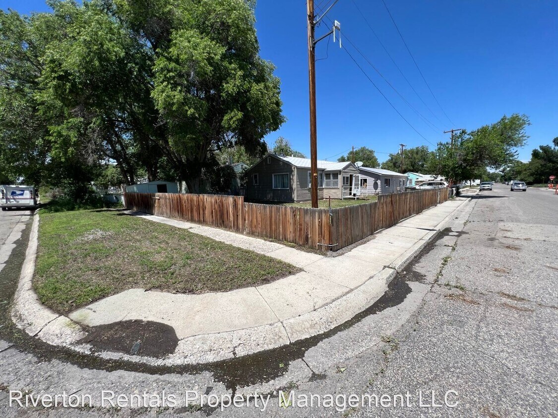 Foto principal - 2 br, 1 bath House - 602 N 12th St E
