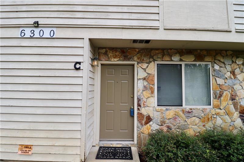 Primary Photo - 6300 Holcomb Way