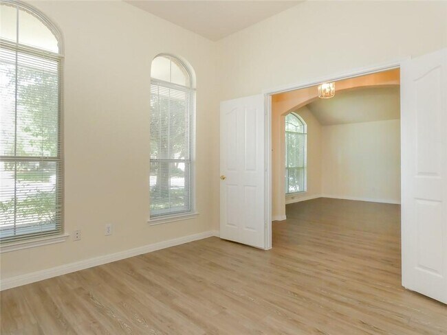 Foto del edificio - 3721 Cheyenne St