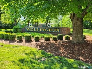 Building Photo - 96 Wellington Dr
