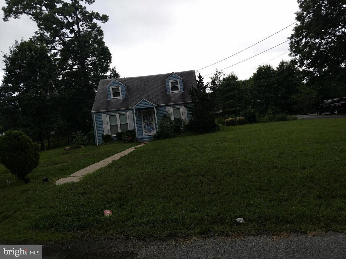 9101 Simpson Ln, Clinton, MD 20735 House Rental in Clinton, MD