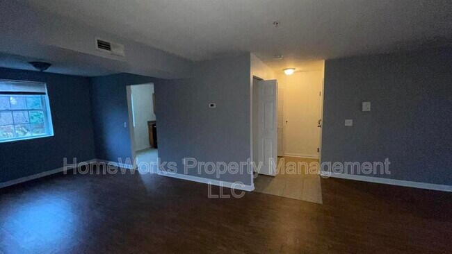 Foto del edificio - 4008 Biddison Ln