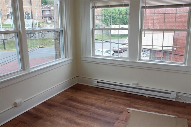 Foto del edificio - 601 Olive Ln